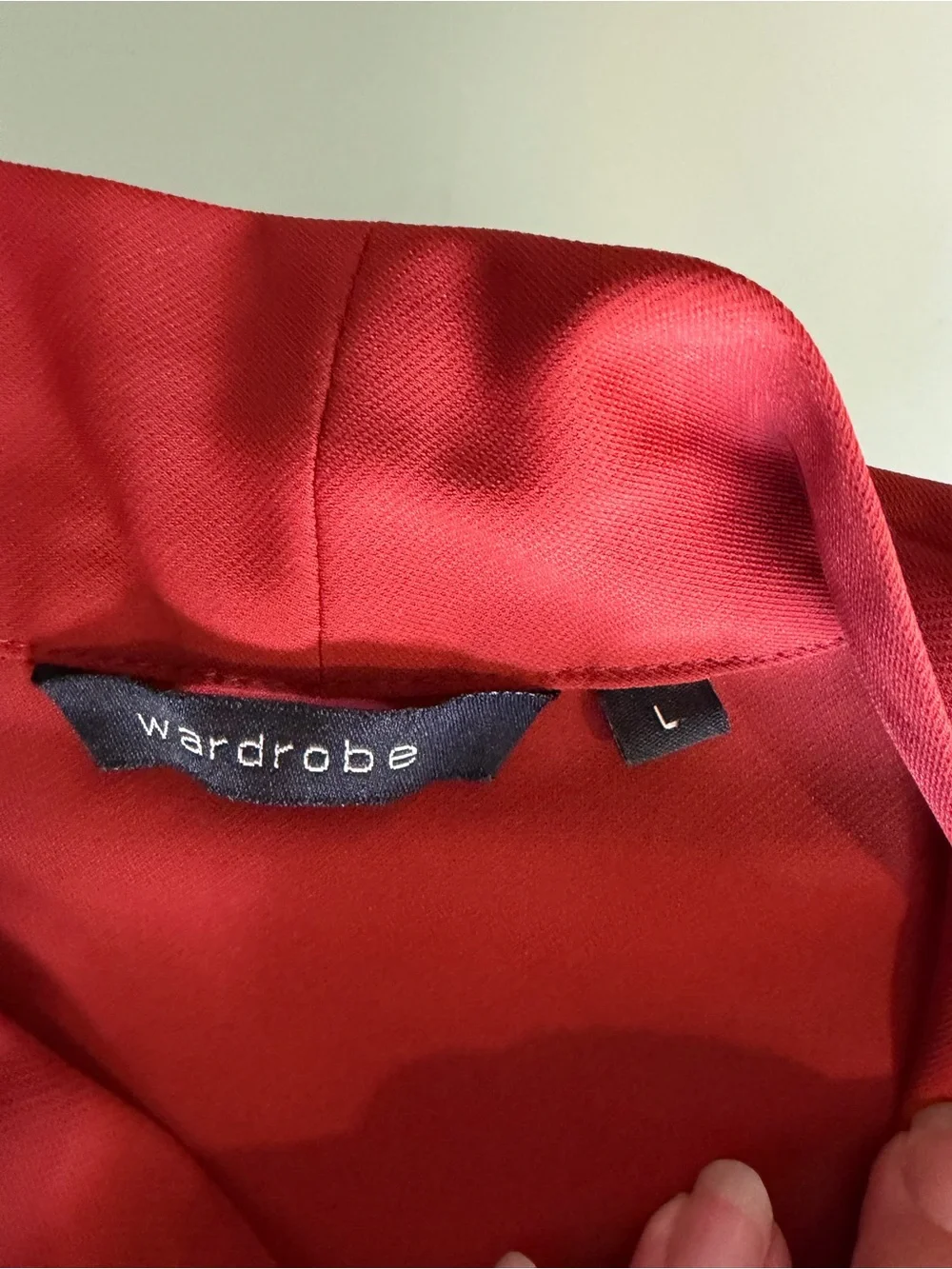 💜 Wardrobe Blouse - Picture 2 of 3